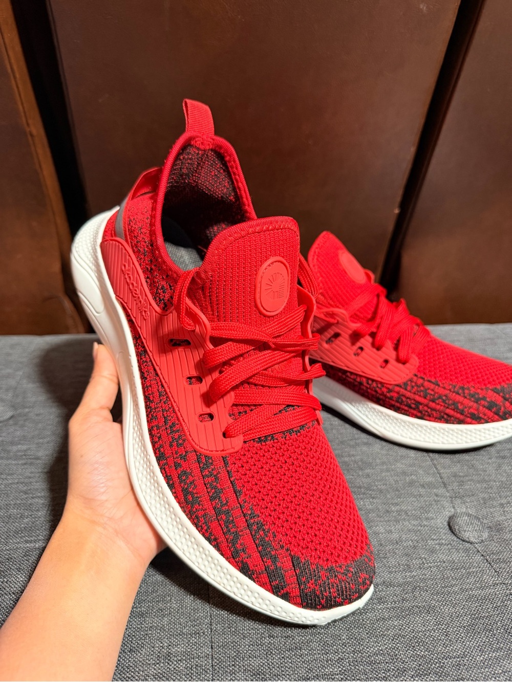 Akademiks Men's Flight Red Knit Sneakers Lace Up Walking Shoes size 9